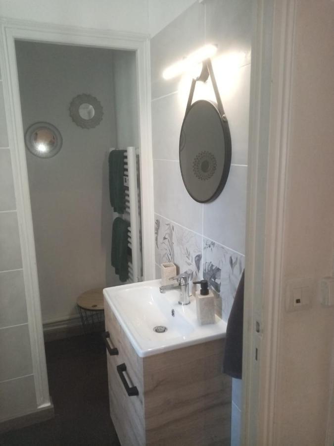 Apartament Les Amandiers Tours Zewnętrze zdjęcie